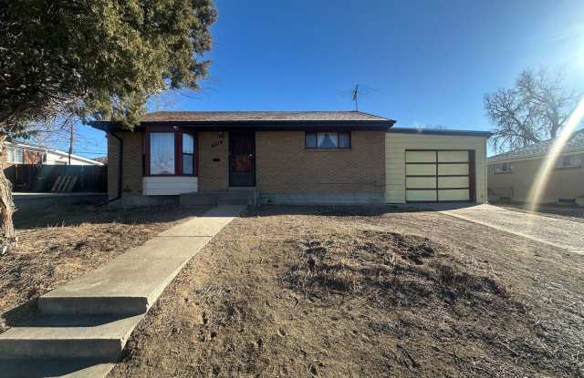 Single Family House in Denver near by I-25 photos photos