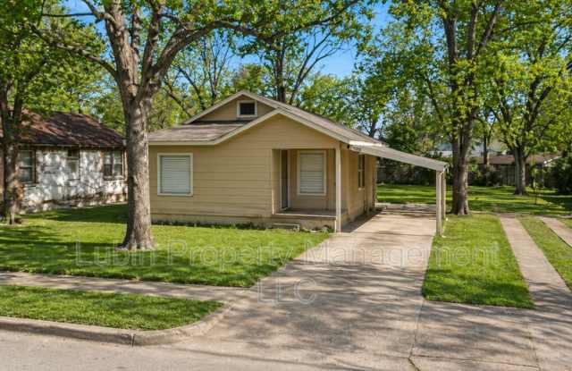 3582 Rockwood Ave photos photos
