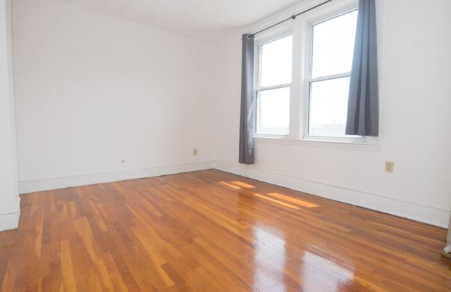 Awesome Budget 1 bed near T! Heat and Hot Water Included! Hardwood Floors, plenty of Sunlight! - 15 Scottfield Road, Boston, MA 02134