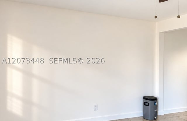 2274 SW 44th St Gallery 1