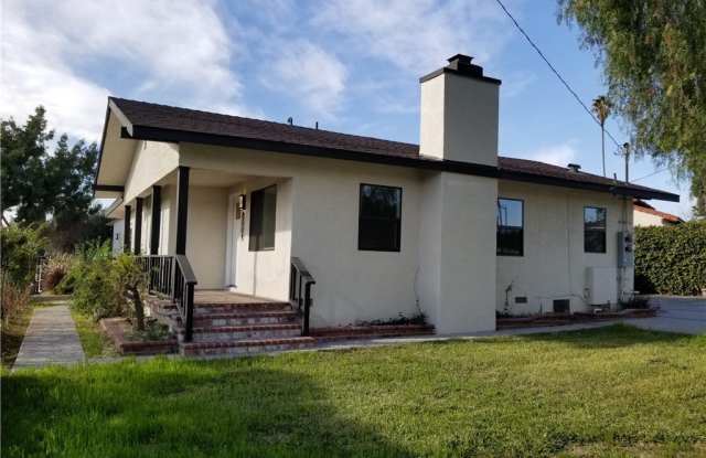 8009 Hill Drive Gallery 2