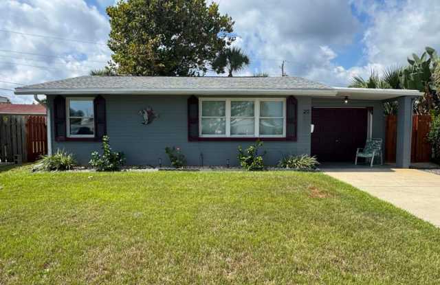 2/2 in Ormond By The Sea photos photos