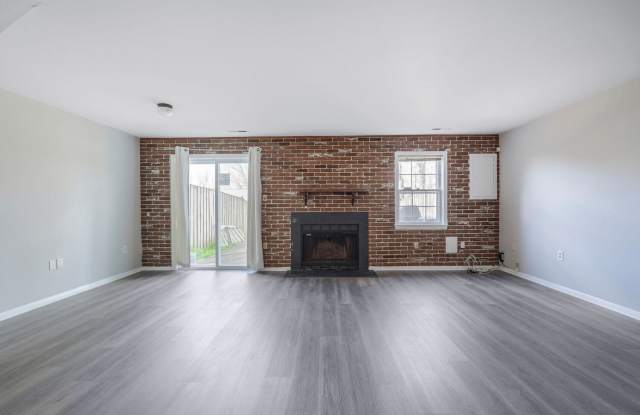 7314 Eggar Woods Ln Gallery 3