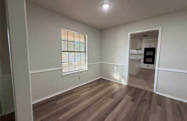 6203 Circo Drive Gallery 4