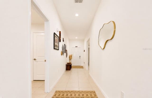 13191 GARNET RASPBERRY Avenue Gallery 2