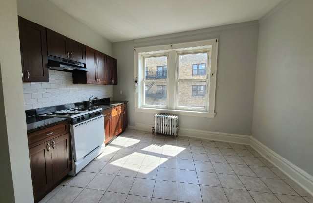 653 Summer Ave photos photos