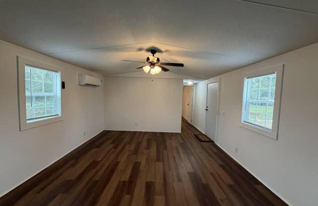 464-B Batchelor Road Gallery 2