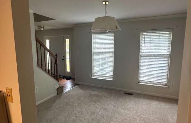 8207 BIRDSONG Drive Gallery 4