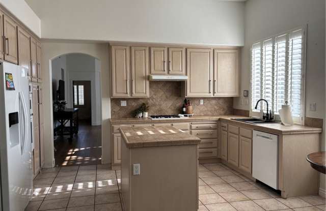 7815 Windward Road Gallery 2