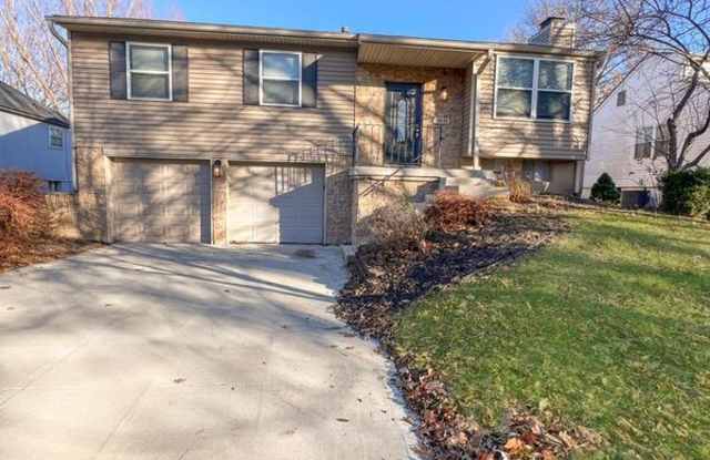 13033 S Cardiff St - 13033 South Cardiff Street, Olathe, KS 66062