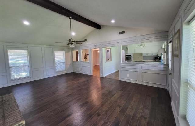 1106 Meadowview Drive Gallery 3