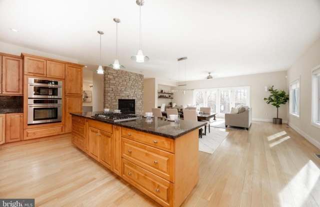 115 BULLOCK ROAD Gallery 3