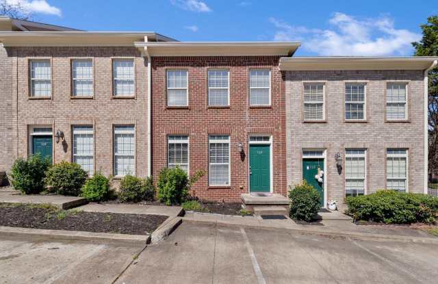 FABULOUS LOCATION!! 2BEDROOM 2 BATH TOWNHOUSE!! photos photos