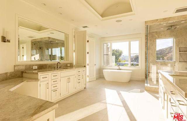 9929 Anthony Place photos photos