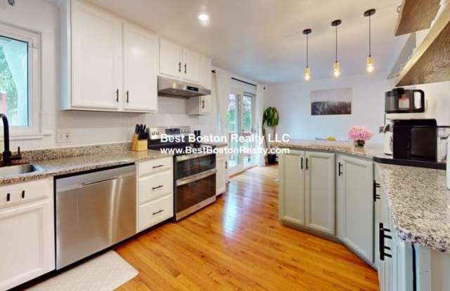 15 Pinewood Ave. photos photos