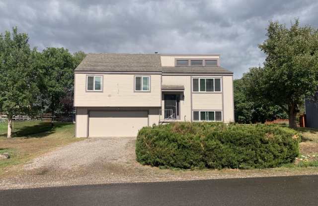 382 Summit Drive photos photos