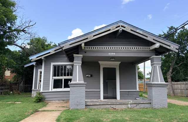 2206 Avenue E photos photos