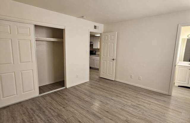 811 East Siesta Drive - 3 Gallery 3