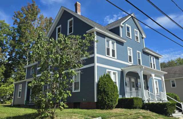 17 Baker Street - 17 Baker Street, Dover, NH 03820