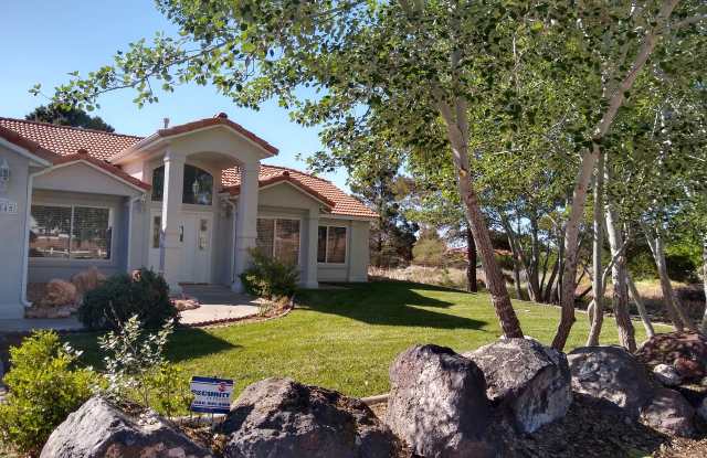 1545 W 5650 N photos photos
