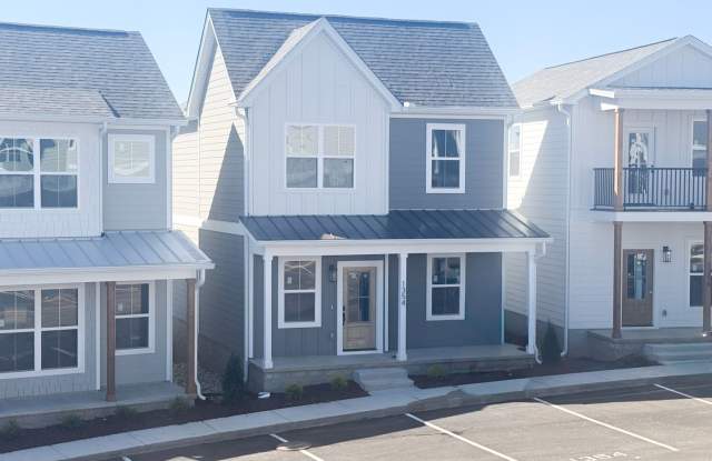 Spacious 4-Bedroom Townhome at Highbury + Summer Special photos photos