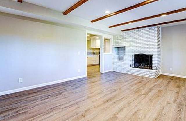 5673 West A Street - 5673 West A Street, West Linn, OR 97068