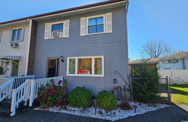 35 N Aspen Road - 35 North Aspen Road, Middletown, NY 10940