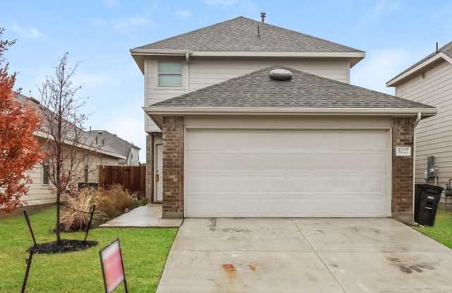 5027 Blue Ranch photos photos