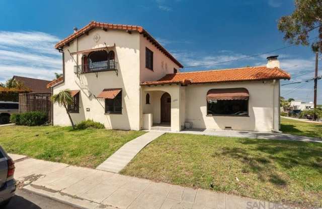 1240 Golden Gate Dr. Gallery 3
