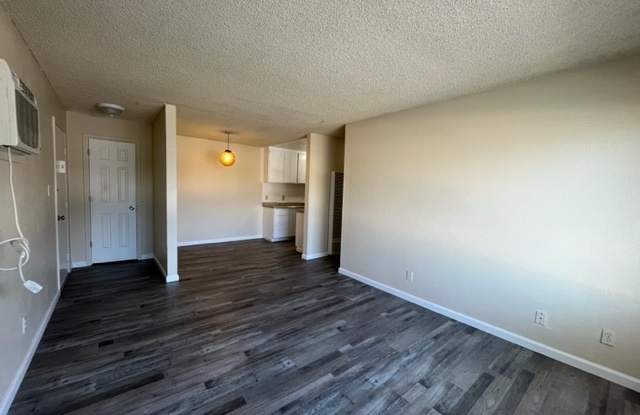 2910 N Tracy Blvd photos photos