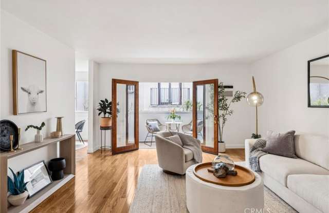 947 16th Street - 947 16th Street, Santa Monica, CA 90403