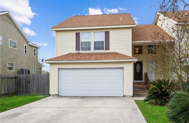 Three Bedroom Three Bathroom - 114 Marina Drive, Eden Isle, LA 70458