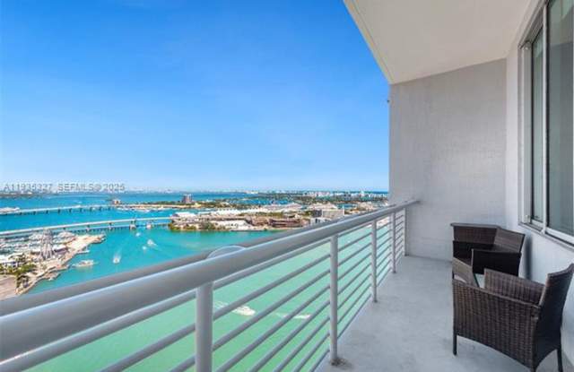 335 S Biscayne Blvd unit UPH-10 (A11957575) photos photos