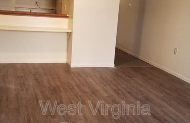 200 W Main Street Gallery 2