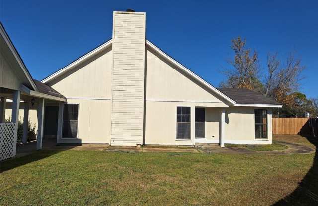 1537 Westminster Drive photos photos