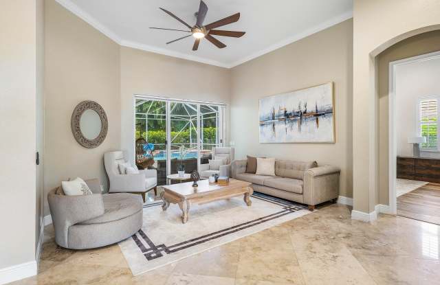 4675 Manderly Drive Gallery 4