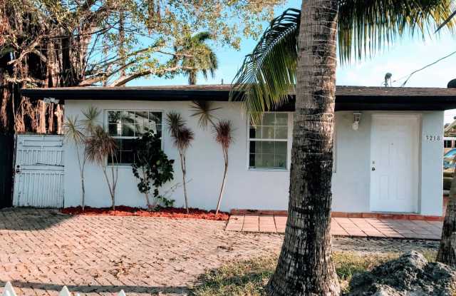 3216 SW  23rd Terrace - 3216 Southwest 23rd Terrace, Miami, FL 33145