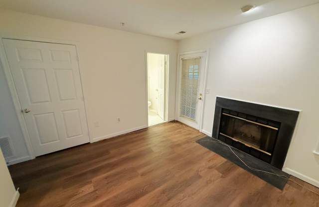 5506 WHITLEY PARK Terrace Gallery 4