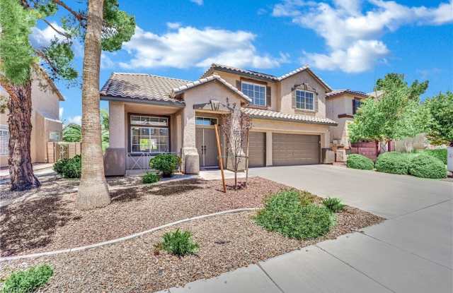 2560 Sundew Avenue photos photos