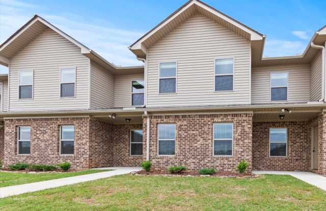Modern Comfort Meets Southern Charm – 4BR Townhome at Lucas Ferry photos photos