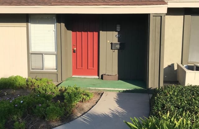 353 Los Arbolitos Blvd - 353 Los Arbolitos Boulevard, Oceanside, CA 92058