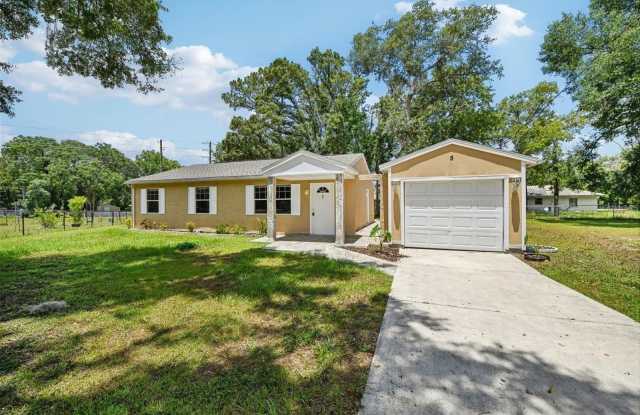 5 CEDAR LANE photos photos