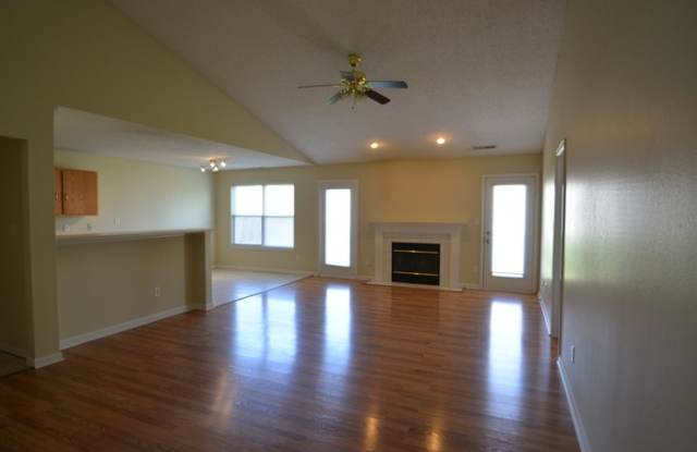 10848 Roundtree Road Gallery 4