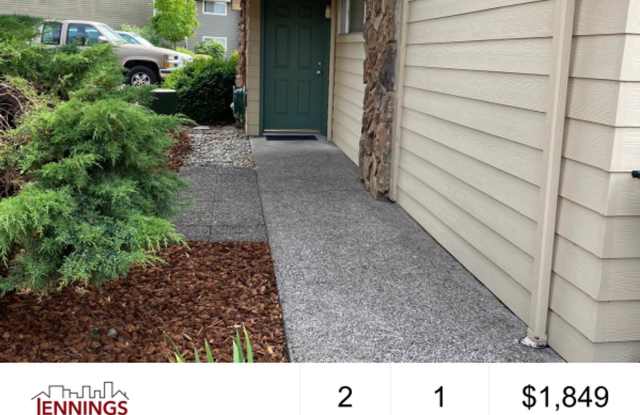 Beautiful Two BR Condo Across From Gateway Mall photos photos