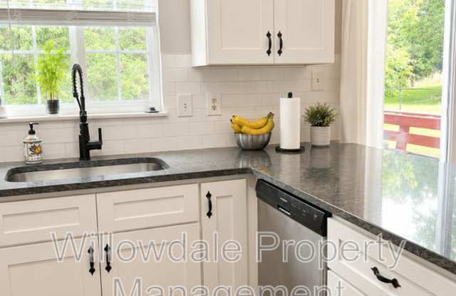 2140 Mariner circle Gallery 3