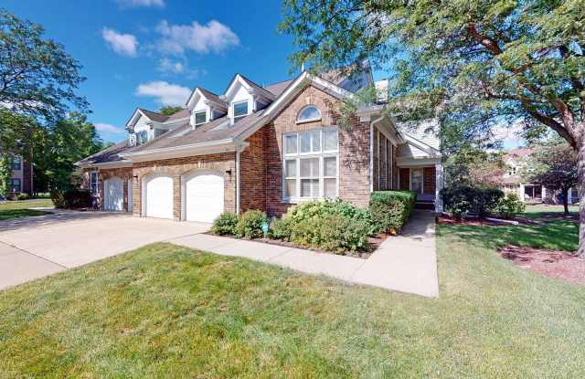 105 Willow Parkway photos photos