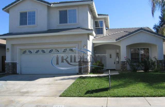 4 bedroom, 3 bath house with bonus room Gallery 1