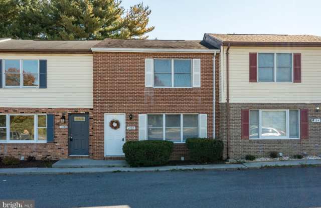 1122 WADEWOOD COURT photos photos