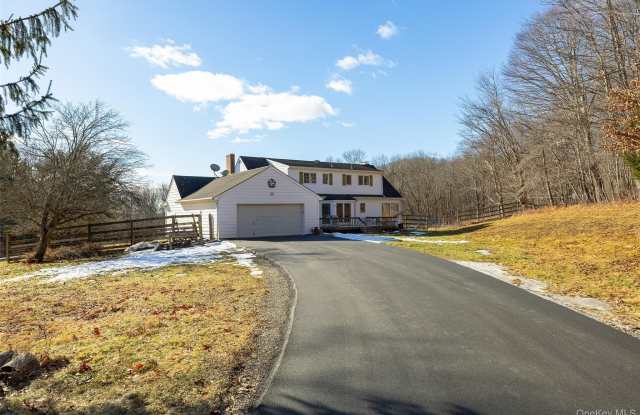 123 Brush Hill Road photos photos