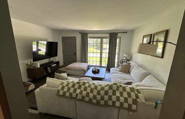 3636 Castle Rock Way Gallery 2